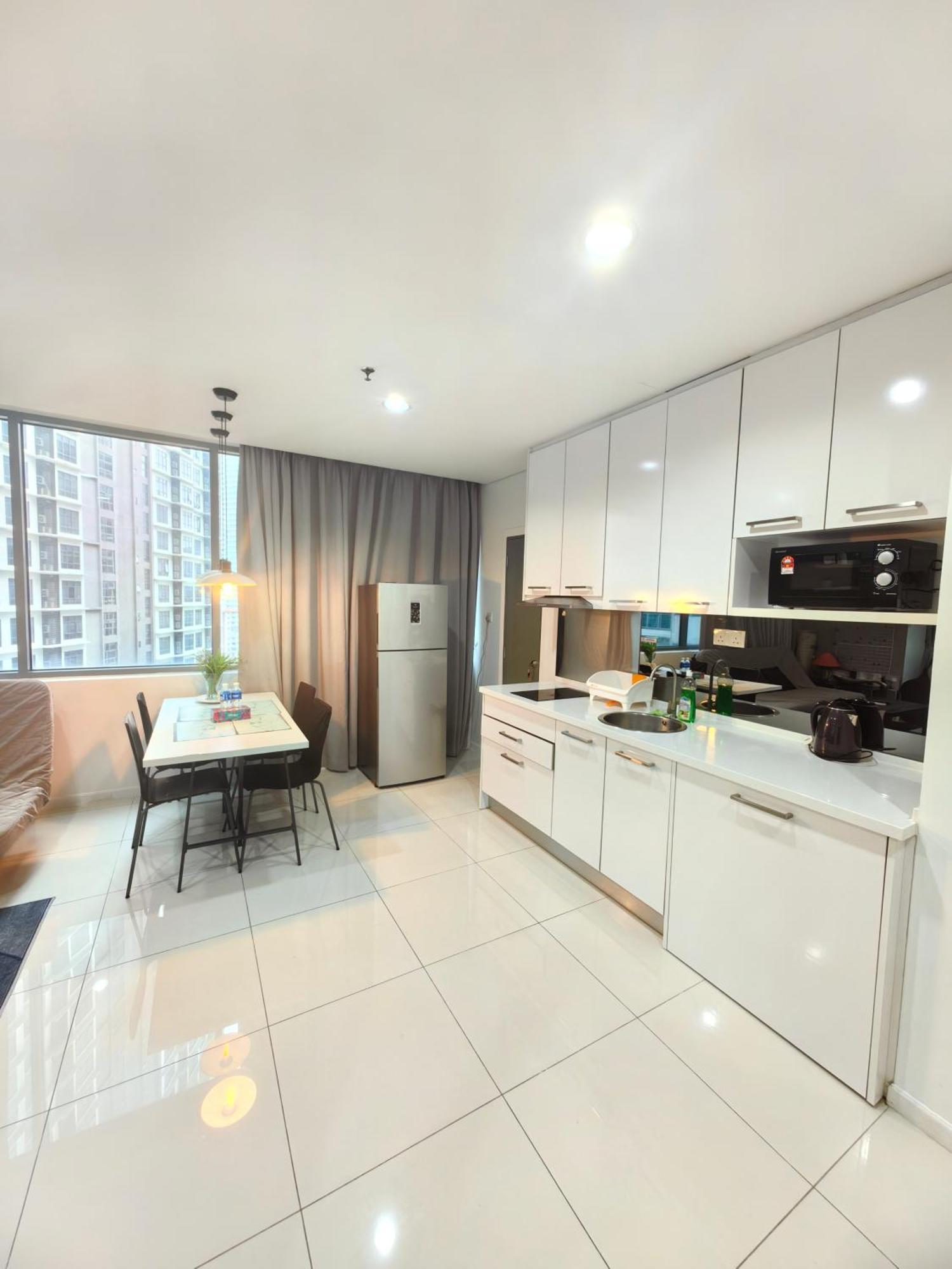 Summer Suites By Moon Orchid Kuala Lumpur Esterno foto