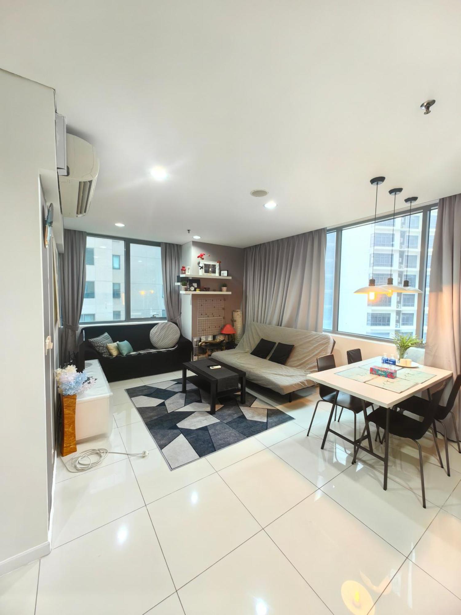 Summer Suites By Moon Orchid Kuala Lumpur Esterno foto